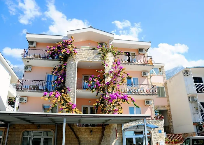 Bogumila Konukevi Makarska