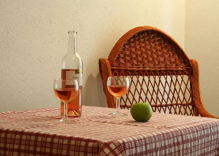 Bogumila Konukevi Makarska