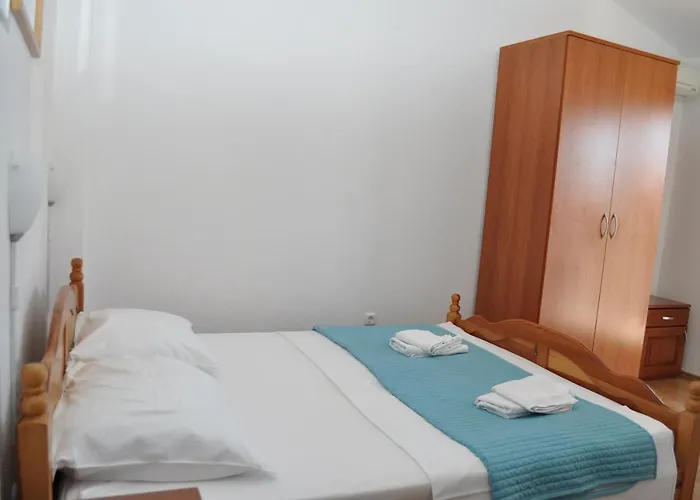 Bogumila Guest house *